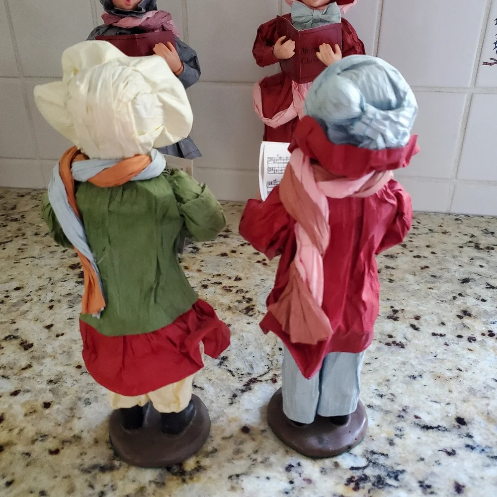 Christmas Carolers Paper Mache Set of 4